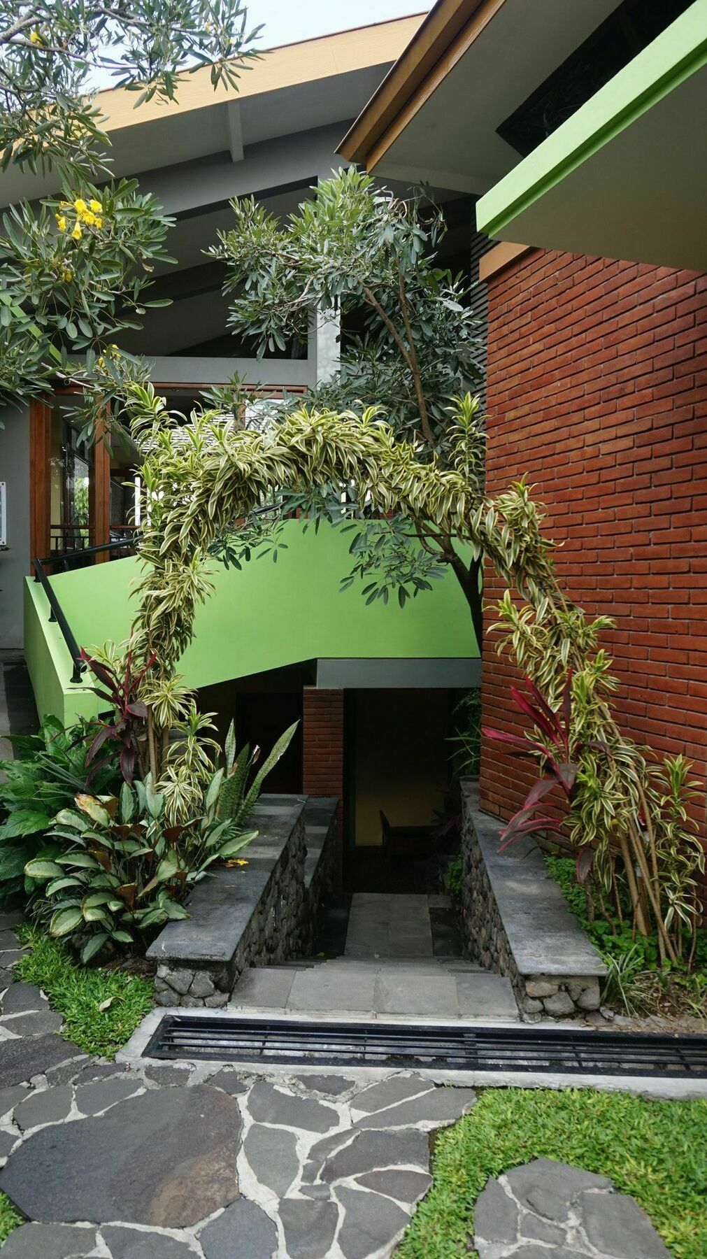 Hotel Rumput Resort & Resto Maguwo Exterior photo